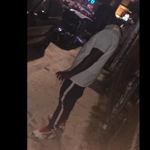 Meet your Posher, Raymond